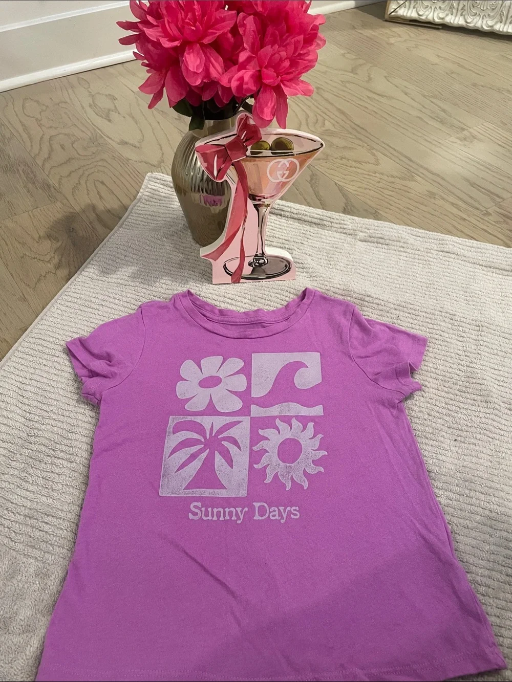 Old Navy Pink Graphic 